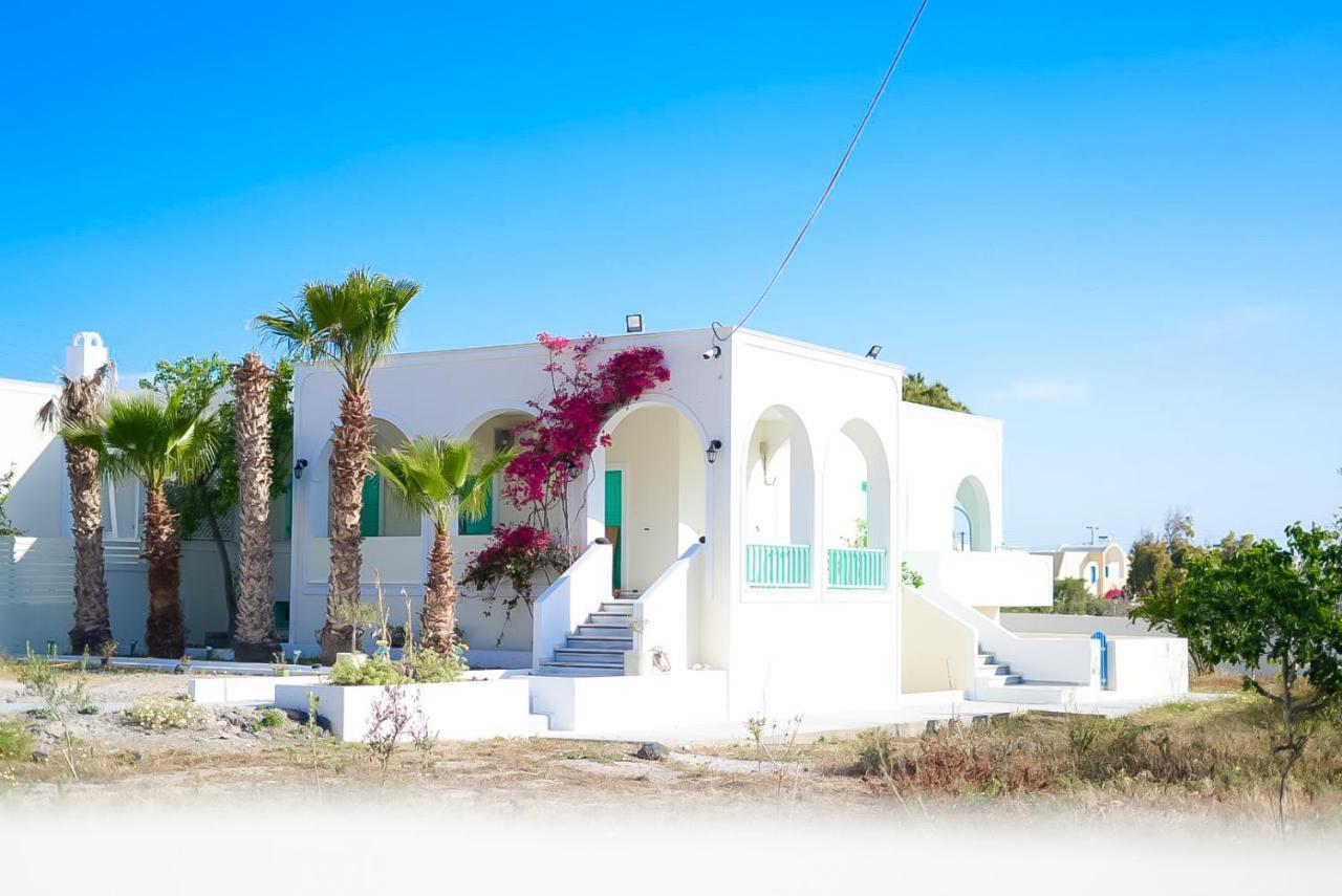 Kamari Beach Houses With Balcony And Garden Kamári Exterior foto