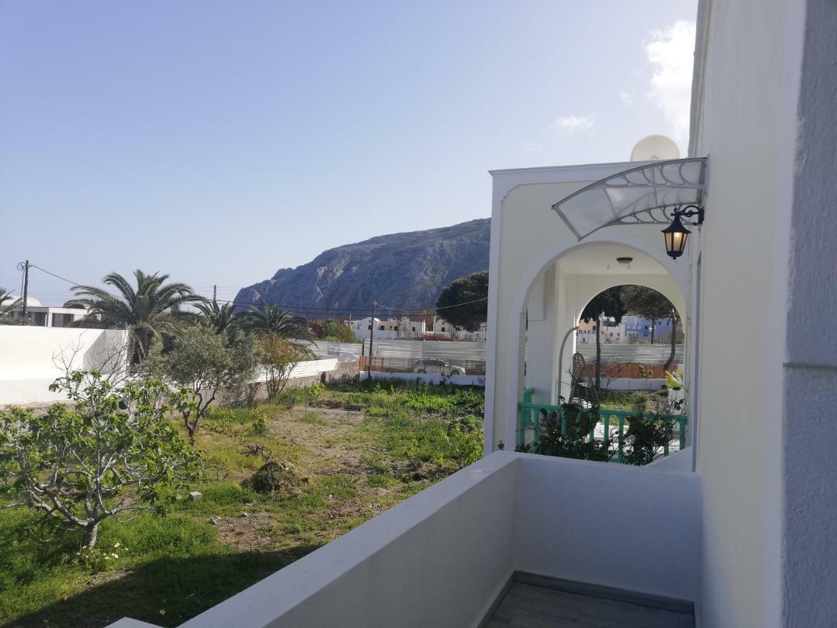 Kamari Beach Houses With Balcony And Garden Kamári Exterior foto